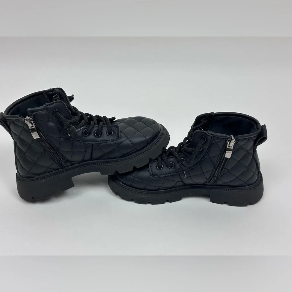 Girl's Quilted Zipped Ankle Boots